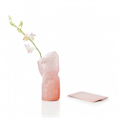 TINY MIRACLES PAPIEREN VAAS COVER ROZE TINTEN KLEIN