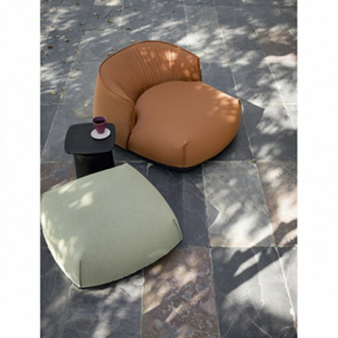 Kristalia Brioni pouf small oranje